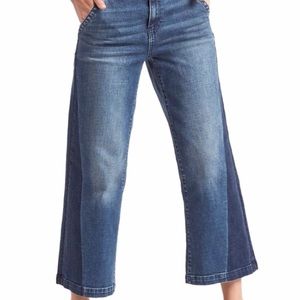 Gap: wide legged cropped two tone jean: size 25